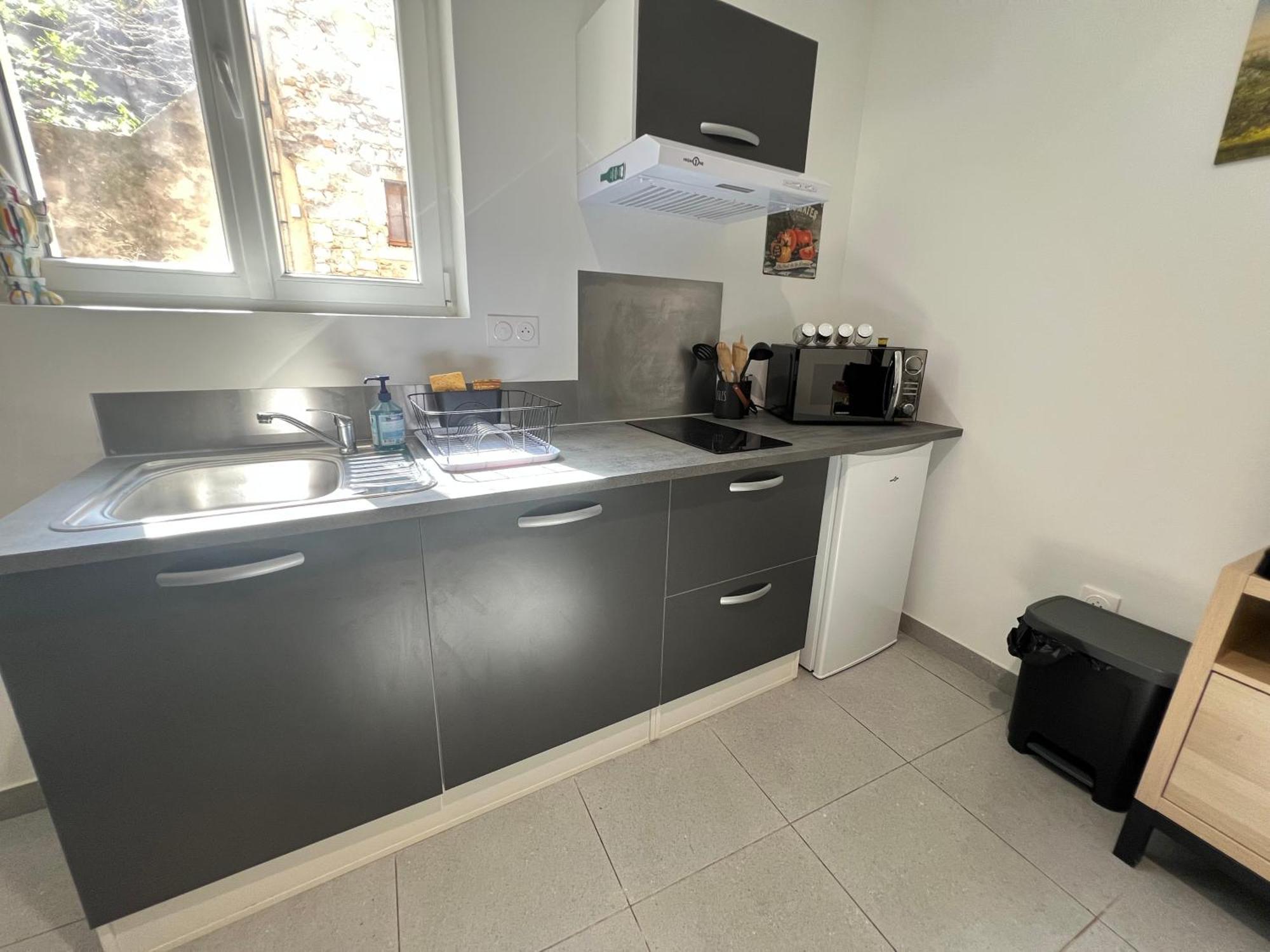 Fenix Appartement T2 40 M2 Cosy Rdc Plein Centre Ville Pierrelatte Exterior foto